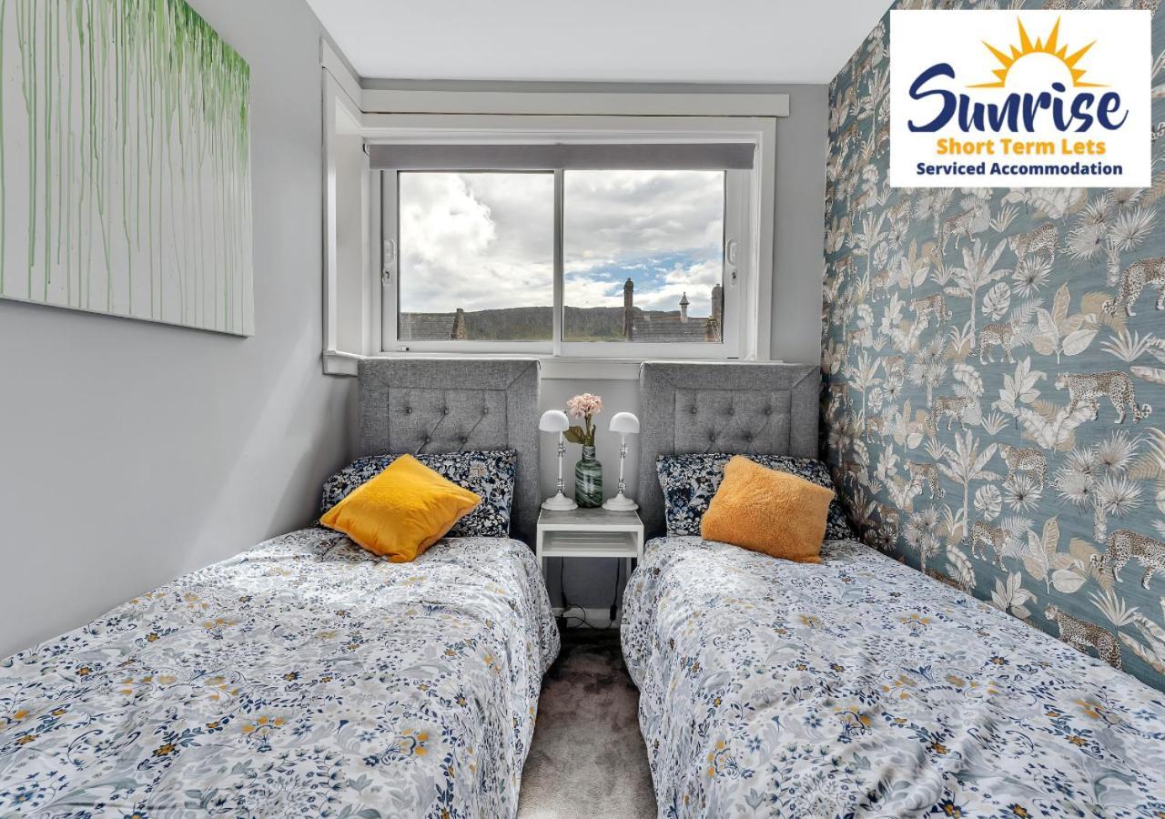 3 Beds At Arthurs Seat By Sunrise Short Lets Эдинбург Экстерьер фото
